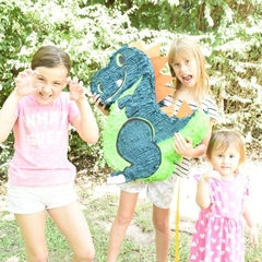 Piñata Dinosaurio