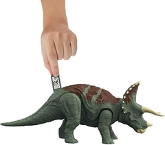Jurassic World Dominion Roar Strikers Triceratops Mattel - Hunter Collectibles
