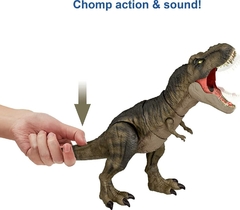 Jurassic World Dominion T Rex Trash and Devour Mattel - comprar online