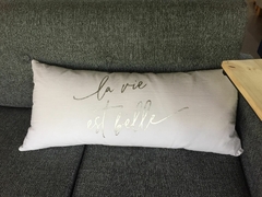 ALMOHADON LA VIE EST BELLE - comprar online