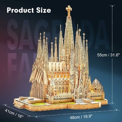 Imagen de Puzzle 3D Iglesia Sagrada Familia 696pz LED CubicFun
