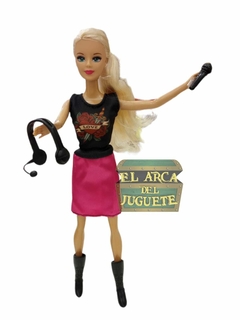 Kiara Rockstar Poppi Doll en internet