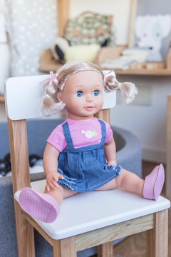Muñeca Emma Crece - comprar online
