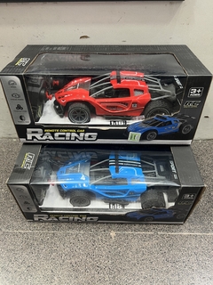 AUTO ARENERO RADIO CONTROL 四向拉力车