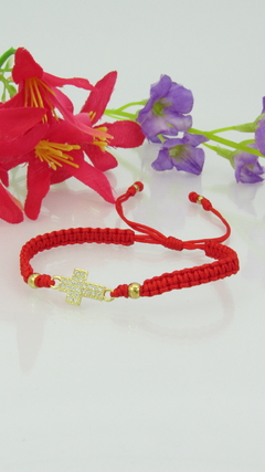 Pulsera san Benito piedras en rojo