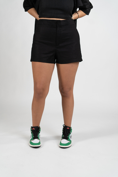 Shorts Capri Preto