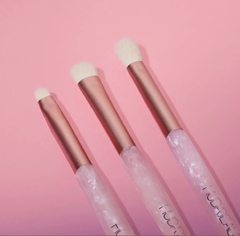 Rose Quartz Brush Set • Huda Beauty