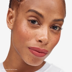 **PRE ORDEN** Glossier- G Suit Soft Touch Lip Crème en internet