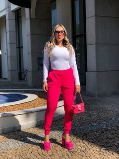 Calça Canelada Com Elástico No Cós e Bolso Pink - comprar online