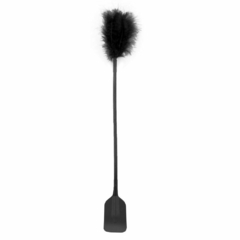 Chibata Retangular Com Plumas 41,5cm Dominatrixxx