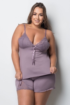 Short Doll Plus Size Liso e Renda na internet