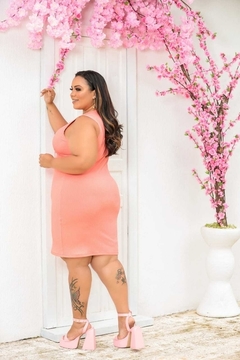 Vestido Midi Canelado Nozinho Plus Size Acerola na internet