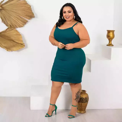 Vestido Alcinha Plus Size Verde Jade na internet