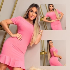 Vestido Curto Canelado Babado Embaixo Rosa Camélia