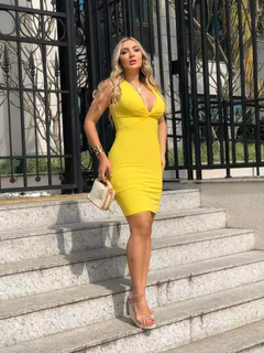 Vestido Curto Canelado Nozinho Amarelo