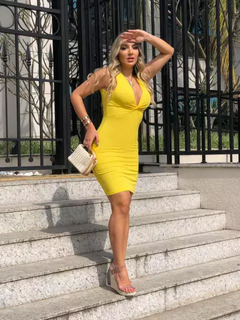 Vestido Curto Canelado Nozinho Amarelo - comprar online