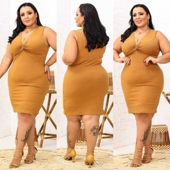 Vestido Midi Canelado Nozinho Plus Size Caramelo