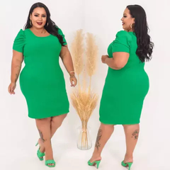 Vestido Midi Canelado Manga Bufante Plus Size Verde Esmeralda