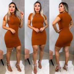 Vestido Curto Gola Alta Com Manguinha Caramelo