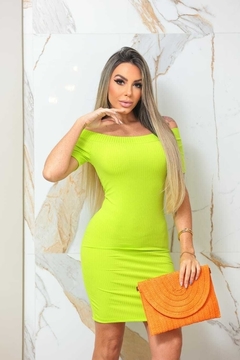 Vestido Curto Canelado Ombro a Ombro Com Manguinha Verde Limão - comprar online