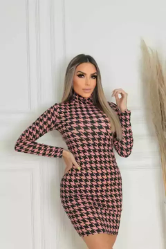 Vestido Midi Gola Alta Manga Longa Pied De Poule Preto Com Rosê na internet