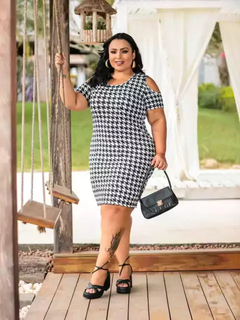 Vestido Midi Canelado Recorte Na Manga Plus Size Pied De Poule na internet