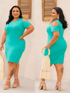 Vestido Midi Canelado Recorte Na Manga Plus Size Tiffany