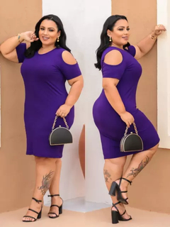 Vestido Midi Canelado Recorte Na Manga Plus Size Violeta