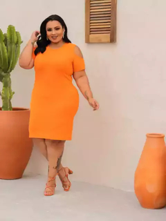 Vestido Midi Canelado Recorte Na Manga Plus Size Tangerina na internet