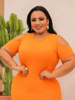 Vestido Midi Canelado Recorte Na Manga Plus Size Tangerina - Ímpeto Modas