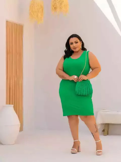 Vestido Midi Canelado Regata Plus Size Verde Esmeralda - loja online