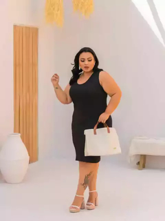 Vestido Midi Canelado Regata Plus Size Preto - Ímpeto Modas