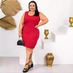 Vestido Midi Canelado Regata Plus Size Vermelho - comprar online