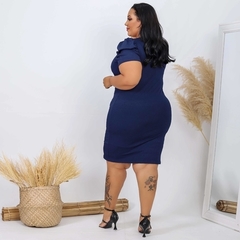 Vestido Midi Canelado Manga Bufante Plus Size Azul Marinho na internet