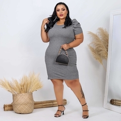 Vestido Midi Canelado Manga Bufante Plus Size Cinza na internet