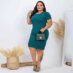 Vestido Midi Canelado Manga Bufante Plus Size Verde Jade na internet