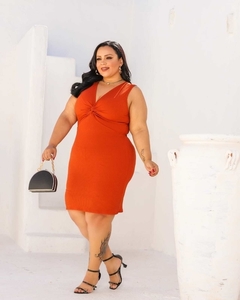 Vestido Midi Canelado Nozinho Plus Size Terracota na internet