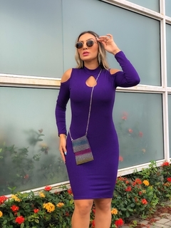 Vestido Curto Decote Gota Manga Longa Ombro Vazado Violeta - comprar online