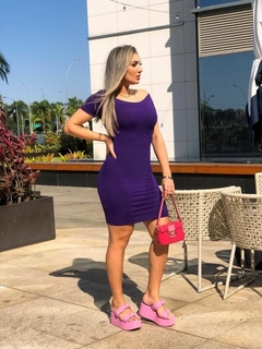 Vestido Curto Canelado Ombro a Ombro Com Manguinha Violeta - comprar online