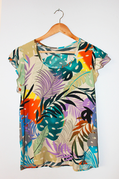 Blusa Corta Estampada C/Volados - comprar online