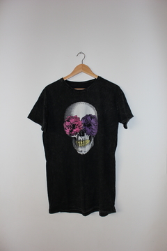 Remeron Amplio y Largo Calavera con Flor Violeta y Fucsia