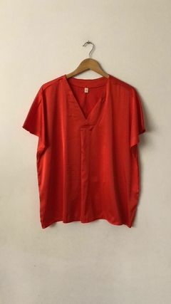 Blusa Seda con Cuello en V - tienda online