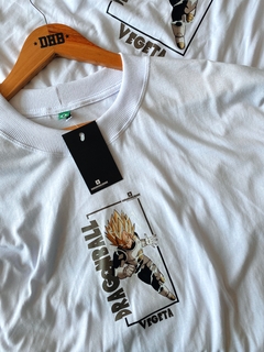 Camiseta DHB Dragon Ball Branca na internet