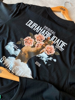 Camiseta DHB Hands and Flowers Preta - loja online