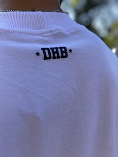 CAMISETA DHB LOGO BASQUETE na internet