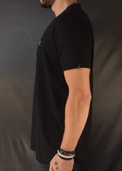 Camiseta Essentials - 2E All Black - comprar online