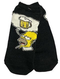 COMBO PIJAMA ESTAMPADO HOMERO PANTALON NEGRO MAS MEDIAS - comprar online