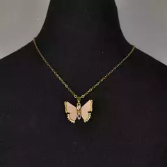 collar dije mariposa acero dorado y plateado