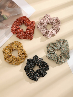 Scrunchie Xuxinha Estampada na internet