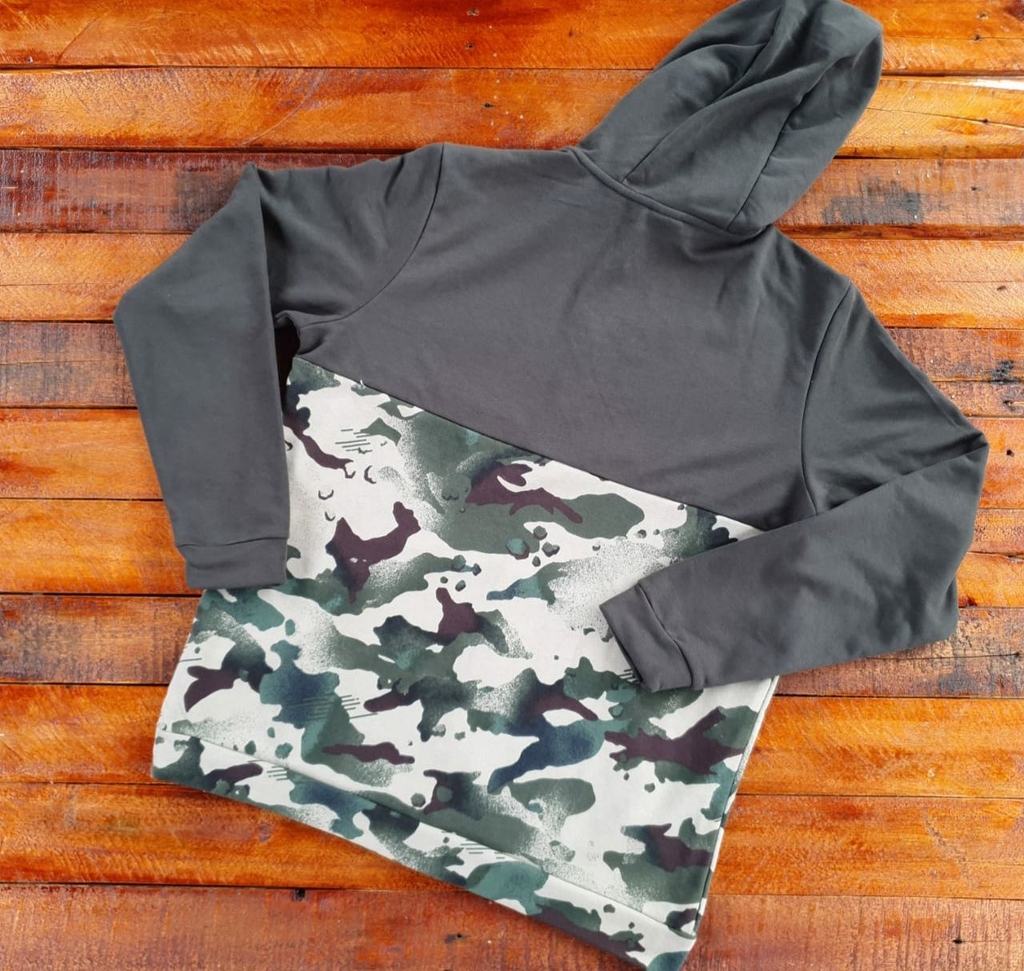 Moletom nike hot sale camuflado cinza